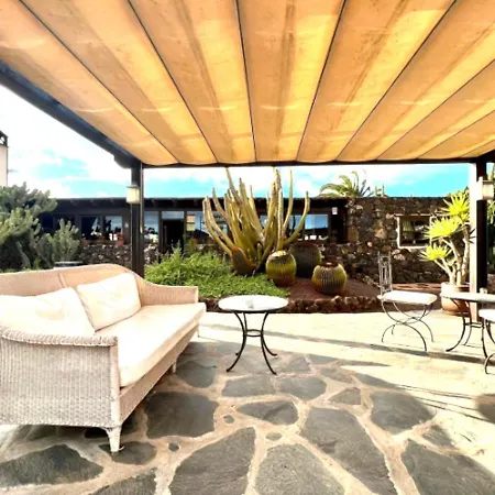 Villa Hermosa De 3 *
